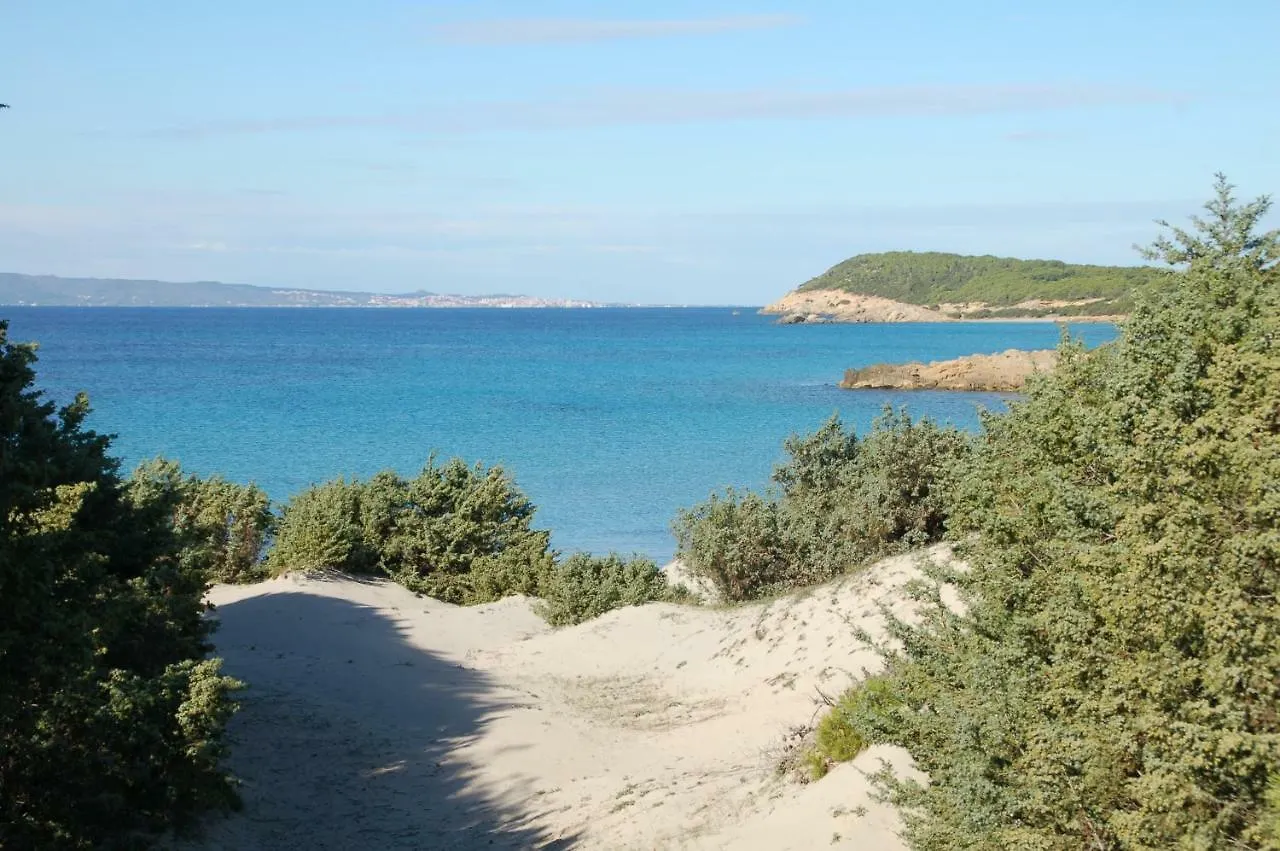 Margherita Holiday House Porto Pino 0*,